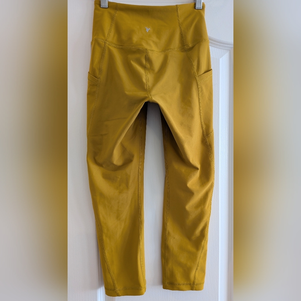 Old Navy Active Powersoft Set Crop High-Rise Leggings & Top Yellow Sz S & XS - Picture 9 of 11